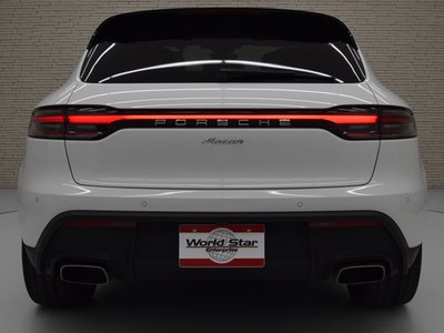 PORSCHE MACAN - 6