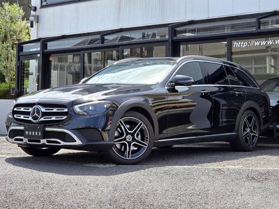 MERCEDES-BENZ E-CLASS - 1