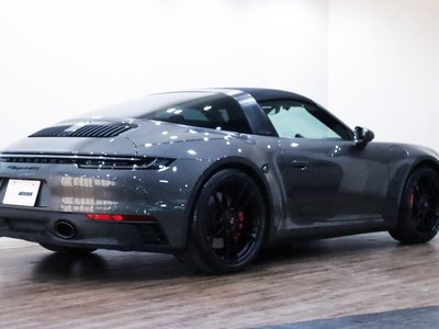 PORSCHE 911 - 10