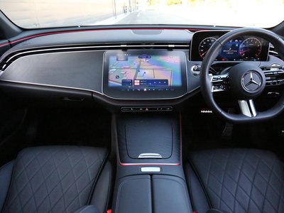 MERCEDES-BENZ E-CLASS - 10