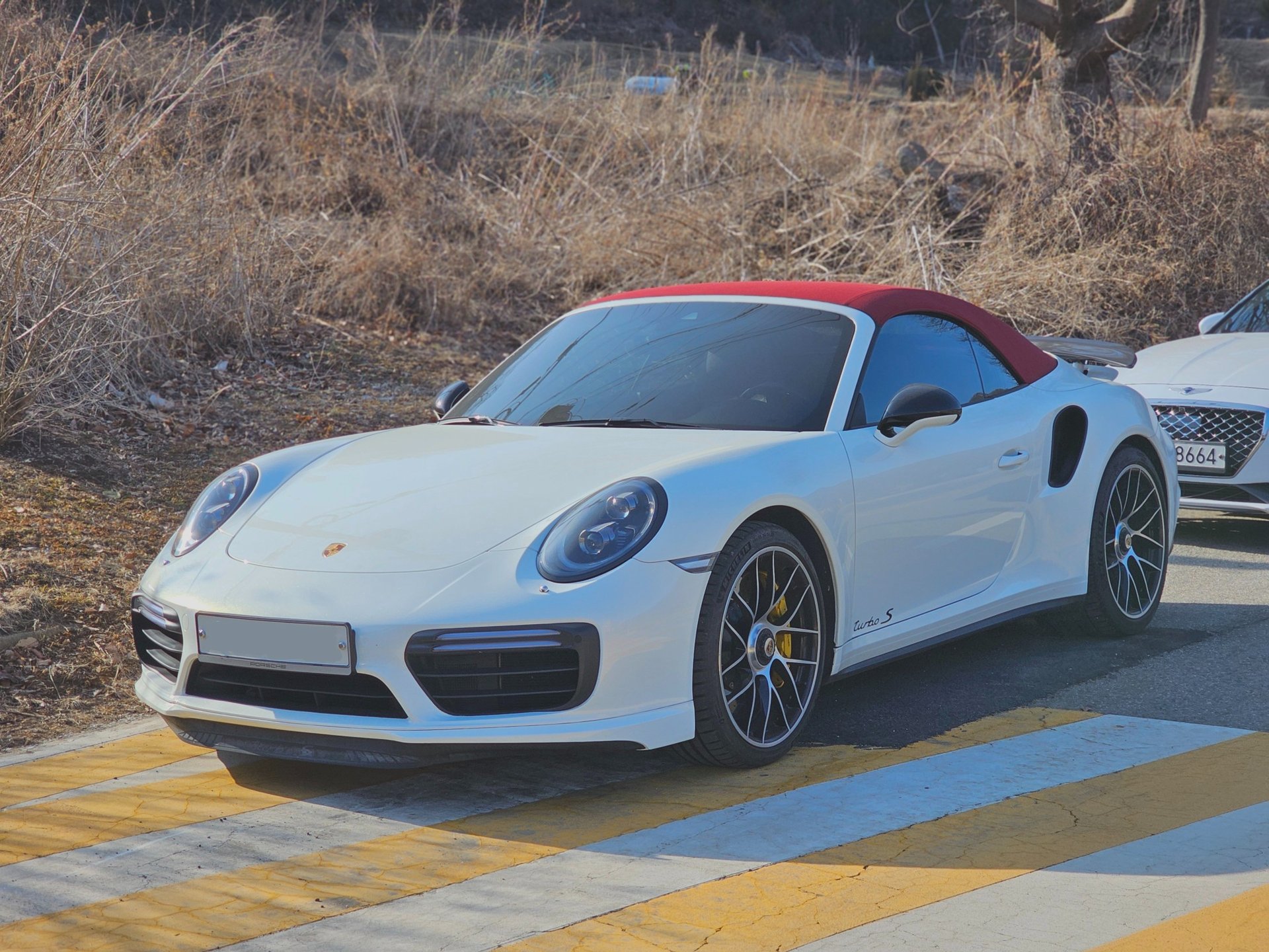 PORSCHE 911 - View 1