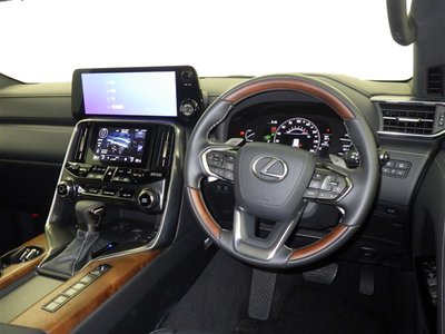 LEXUS LX - 9