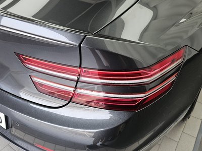 GENESIS G80 (RG3) - 10