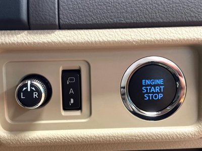 2023 Toyota LAND CRUISER PRADO 缩略图 36