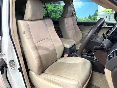2023 Toyota LAND CRUISER PRADO 照片 10