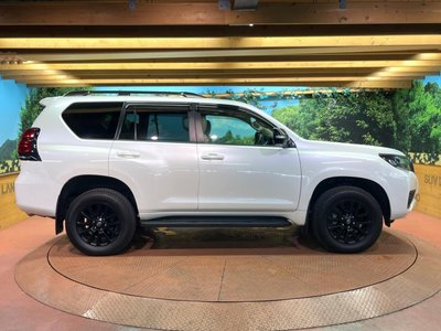 2023 Toyota LAND CRUISER PRADO 缩略图 64