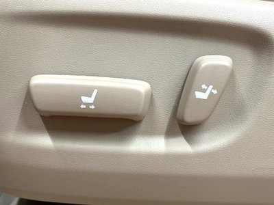 2023 Toyota LAND CRUISER PRADO 缩略图 28