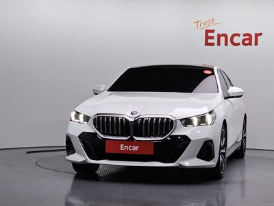 BMW 5 SERIES - 2