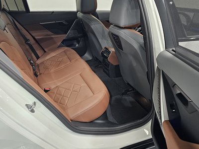 2025 BMW 5 SERIES 缩略图 17