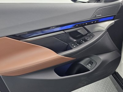 2025 BMW 5 SERIES 缩略图 14