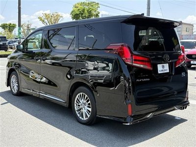 TOYOTA ALPHARD - 9