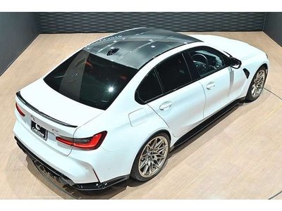 BMW M3 SEDAN - 9
