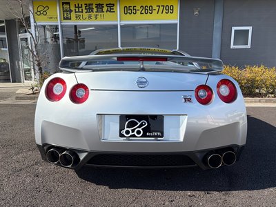 NISSAN GT-R - 5