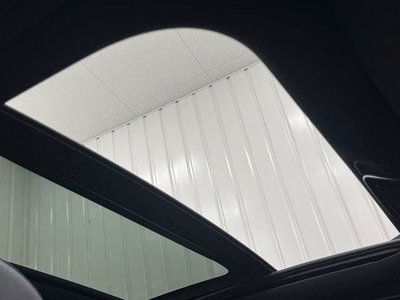 MERCEDES-BENZ E-CLASS - 5