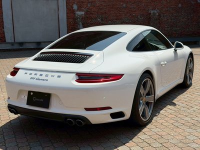 صورة 5 لـ 2017 Porsche 911