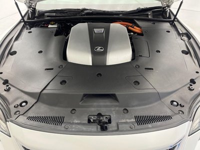 2017 Lexus LS — миниатюра 20