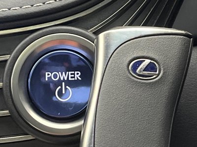 2017 Lexus LS — миниатюра 62