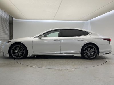 2017 Lexus LS — миниатюра 41