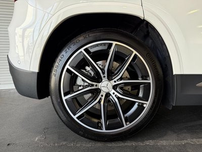 MERCEDES-BENZ GLA AMG - 10