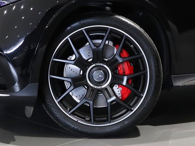 MERCEDES-BENZ GLC AMG - 7