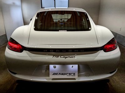 PORSCHE 718 - 9