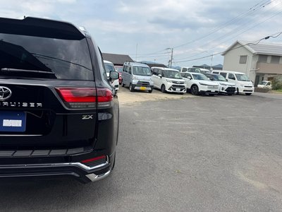 صورة مصغرة 43 لـ 2023 Toyota LAND CRUISER 300