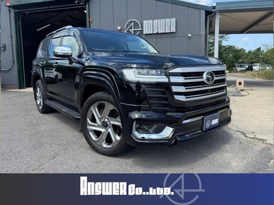 صورة 1 لـ 2023 Toyota LAND CRUISER 300