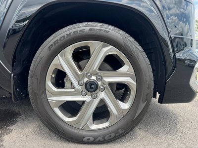 صورة مصغرة 51 لـ 2023 Toyota LAND CRUISER 300