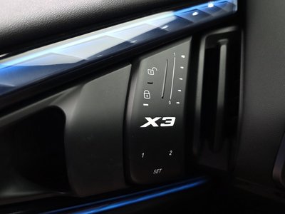 2025 BMW X3 缩略图 28