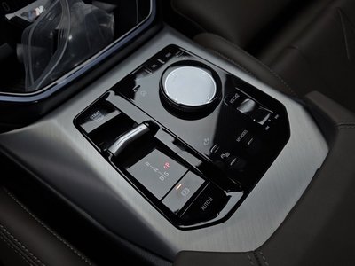 2025 BMW X3 缩略图 12