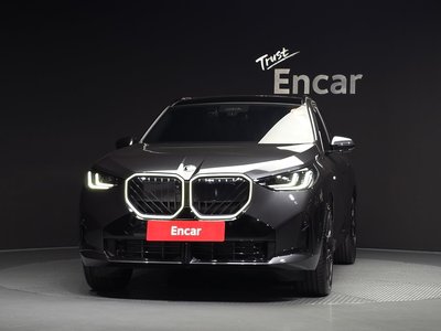 2025 BMW X3 照片 2