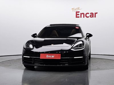 PORSCHE PANAMERA - 2