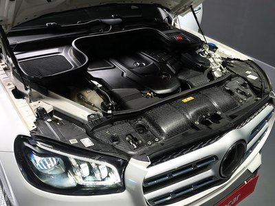 MERCEDES-BENZ GLS - 7