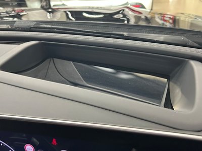 2025 MERCEDES-BENZ C-CLASS thumbnail 11