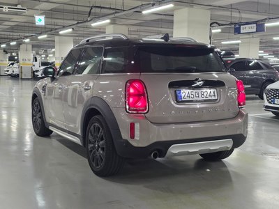 MINI COUNTRYMAN - 7