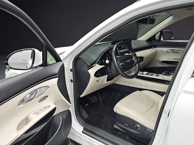 2022 Genesis GV70 thumbnail 11