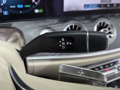 MERCEDES-BENZ CLS - 9