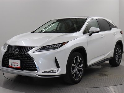 2022 Lexus RX photo 2