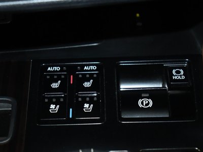 صورة مصغرة 37 لـ 2022 Lexus RX