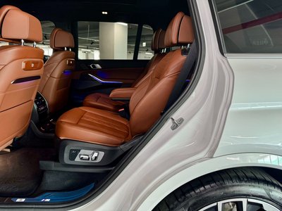 2025 BMW X7 — миниатюра 11