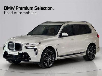2025 BMW X7 — фото 1