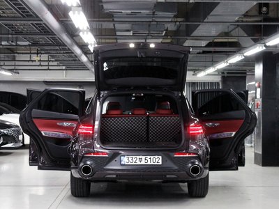 2022 Genesis GV70 — миниатюра 19