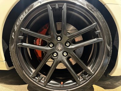 2018 Maserati GRANCABRIO thumbnail 17