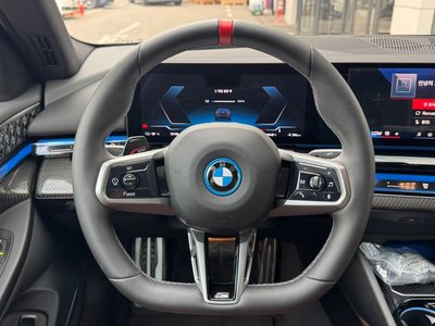 2025 BMW I5 — миниатюра 13