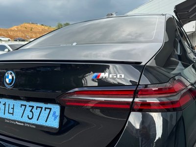 2025 BMW I5 — миниатюра 20