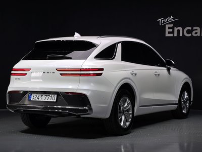 صورة 4 لـ 2025 Genesis GV70