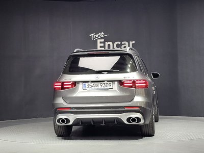 MERCEDES-BENZ GLB - 4