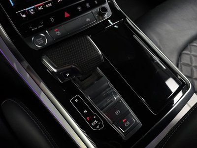 2020 AUDI Q8 缩略图 12