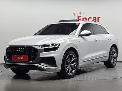 2020 AUDI Q8 照片 1