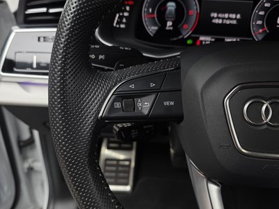 2020 AUDI Q8 缩略图 29